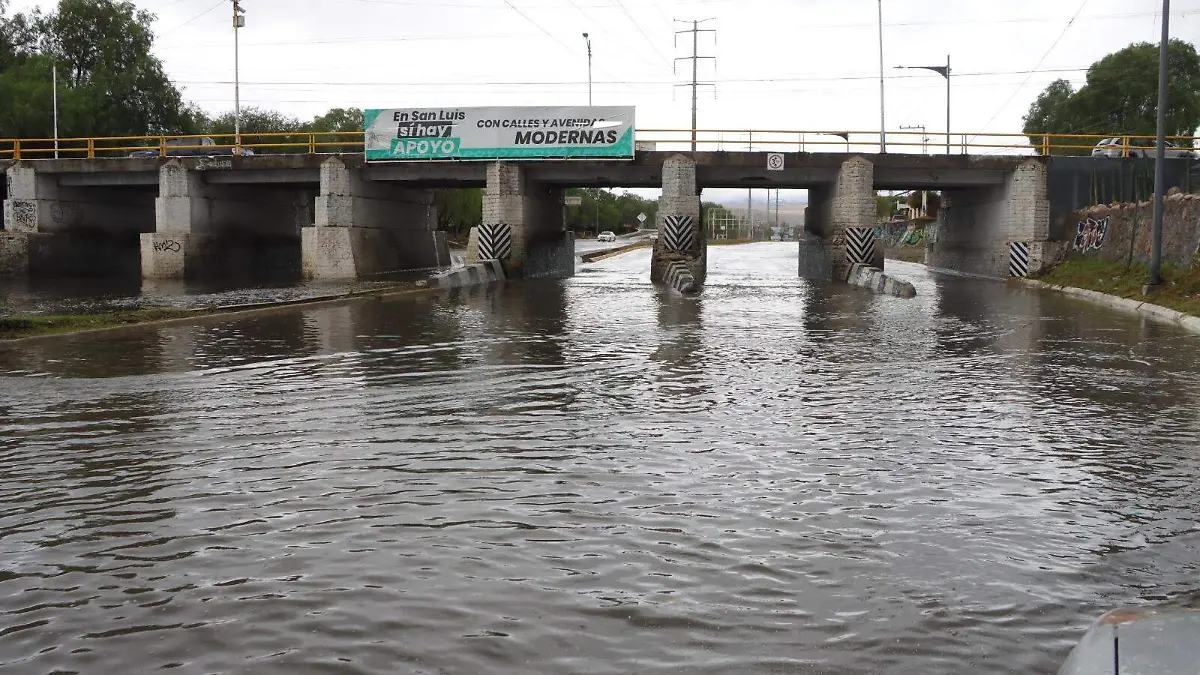 inundaciones inundación en SLP agua lluvias